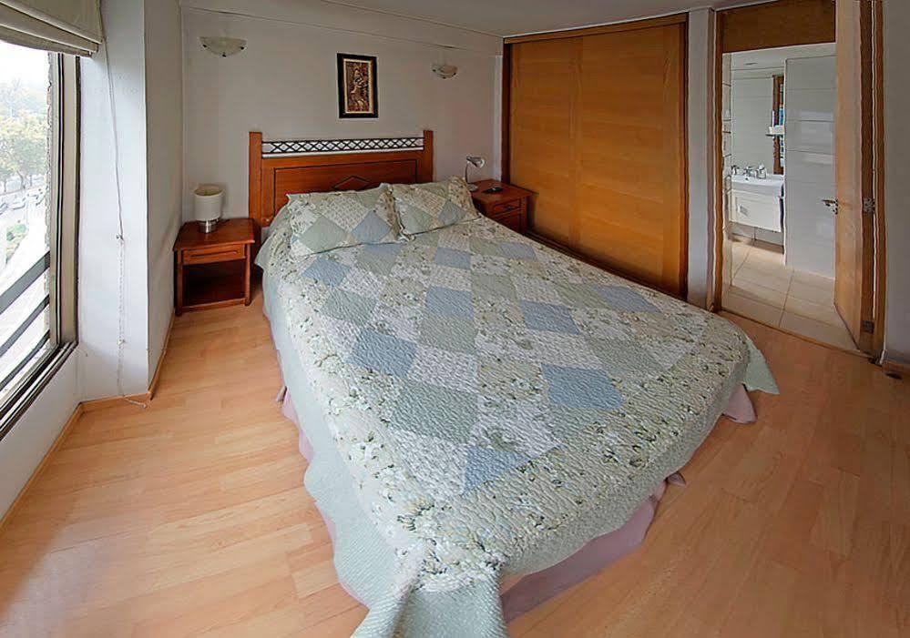 Trani Apart Hotel Las Condes Santiago del Cile Esterno foto